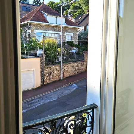Apartment Du Parc Des Grottes Juvisy-sur-Orge