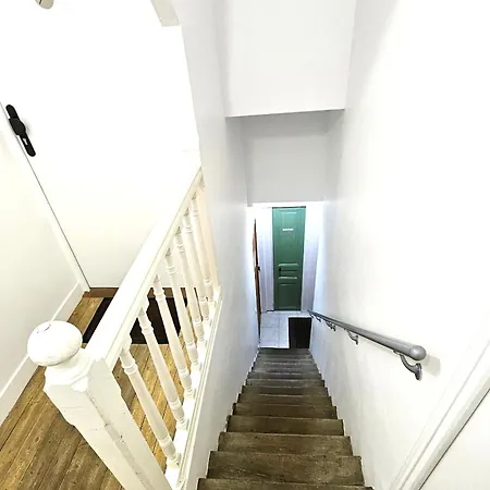 Du Parc Des Grottes Apartment *